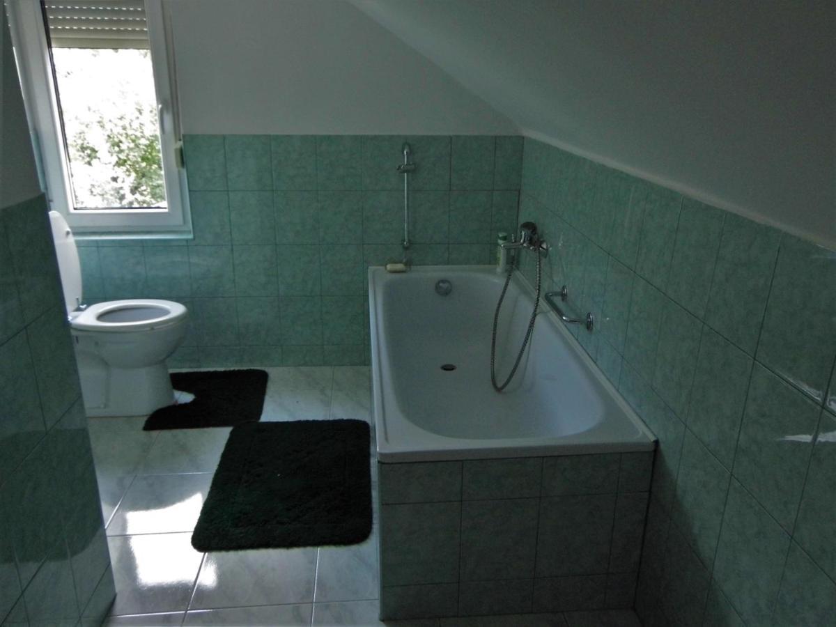 Gergely-Haz, A Volt Peteri Dezsas Vendeghaz Villa Sajoszentpeter Exterior photo